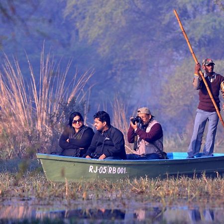 Hotel Bharatpur Ashok Bagian luar foto