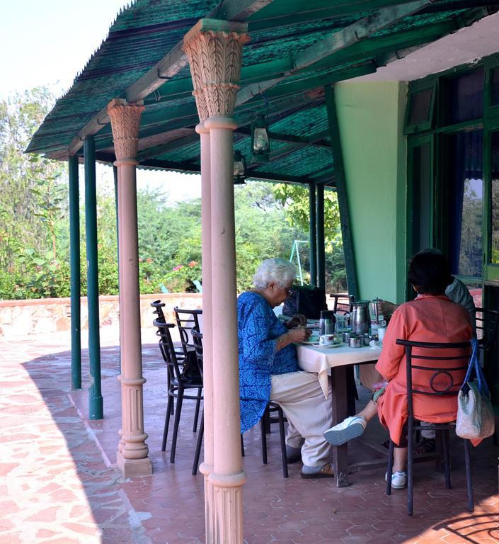 Hotel Bharatpur Ashok Bagian luar foto