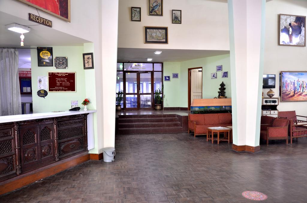 Hotel Bharatpur Ashok Bagian luar foto