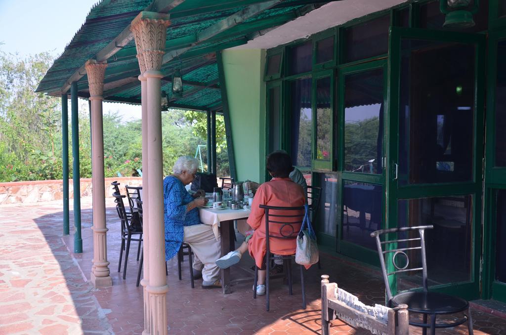 Hotel Bharatpur Ashok Bagian luar foto