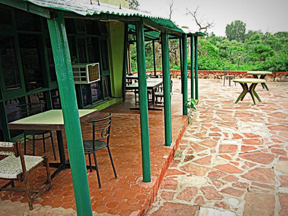Hotel Bharatpur Ashok Bagian luar foto