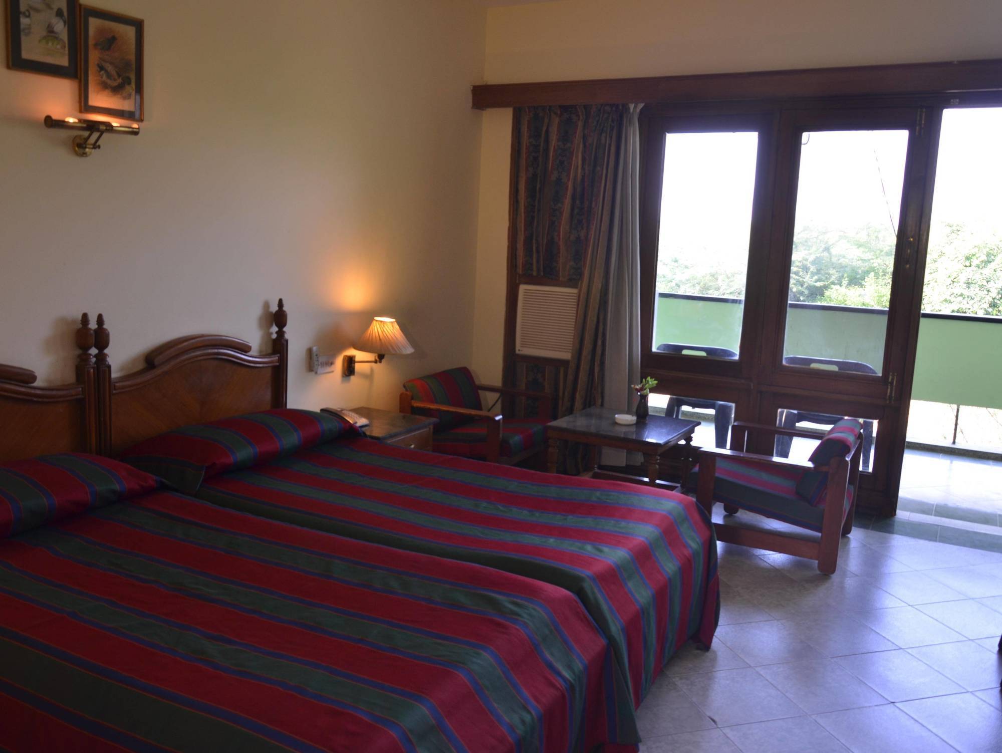 Hotel Bharatpur Ashok Bagian luar foto